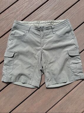 Kuhl Women's Olive Green Cargo Shorts